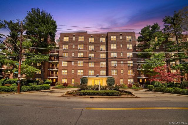 1111 Midland Avenue 1B, Bronxville, NY 10708
