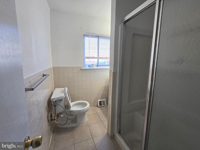 2119 HOFFNAGLE ST, Philadelphia, PA 19152