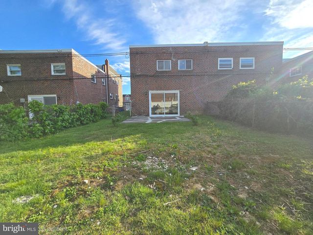 2119 HOFFNAGLE ST, Philadelphia, PA 19152