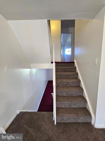 2119 HOFFNAGLE ST, Philadelphia, PA 19152