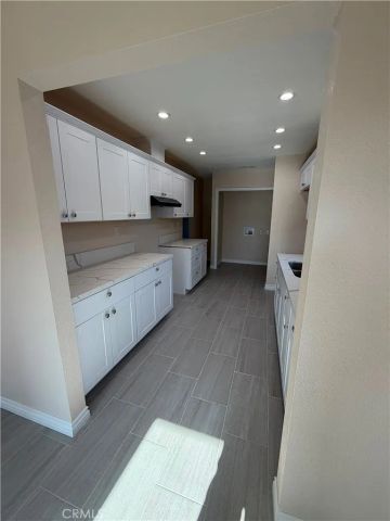701 N Willow Avenue, Compton, CA 90221