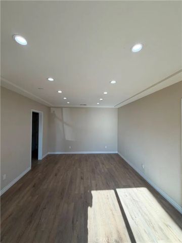 701 N Willow Avenue, Compton, CA 90221