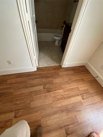 6353 Richmond Avenue 124, Houston, TX 77057