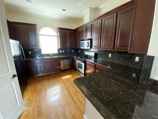 6353 Richmond Avenue 124, Houston, TX 77057