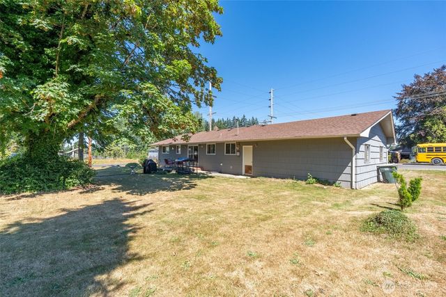 719 2nd Ave NE, Napavine, WA 98565