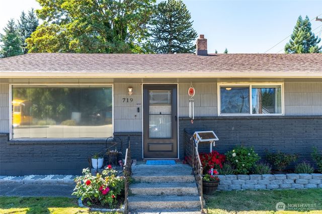 719 2nd Ave NE, Napavine, WA 98565