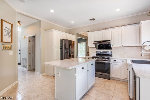 1 Fiddlers Way, Sparta Twp., NJ 07871