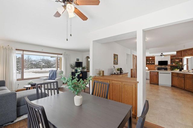 4780 W Donges LANE, Brown Deer, WI 53223