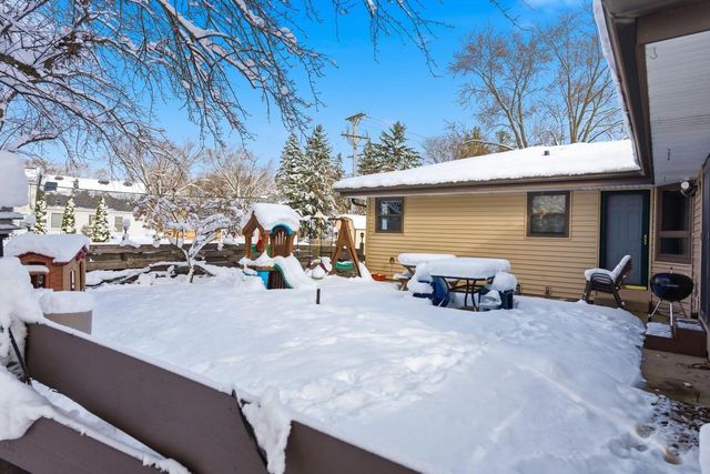 4780 W Donges LANE, Brown Deer, WI 53223