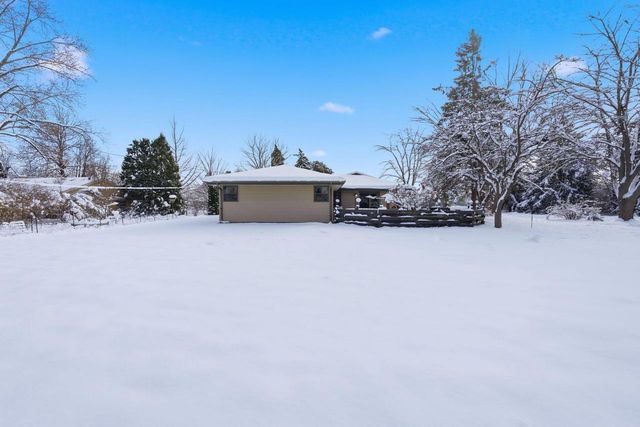 4780 W Donges LANE, Brown Deer, WI 53223