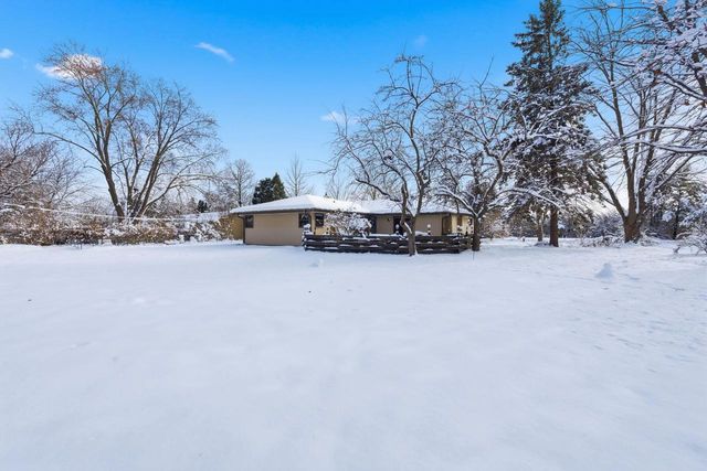 4780 W Donges LANE, Brown Deer, WI 53223
