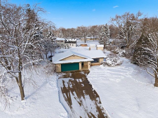 4780 W Donges LANE, Brown Deer, WI 53223