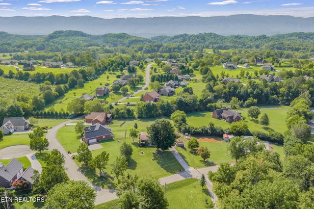 4322 Mint Rd, Maryville, TN 37803