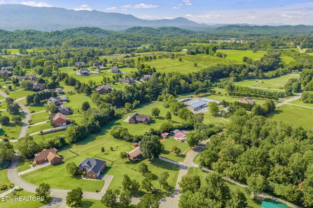 4322 Mint Rd, Maryville, TN 37803