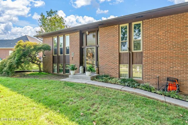 4322 Mint Rd, Maryville, TN 37803