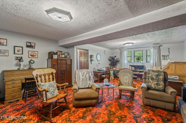 4322 Mint Rd, Maryville, TN 37803
