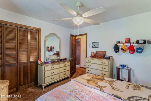 4322 Mint Rd, Maryville, TN 37803