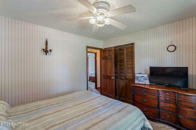 4322 Mint Rd, Maryville, TN 37803