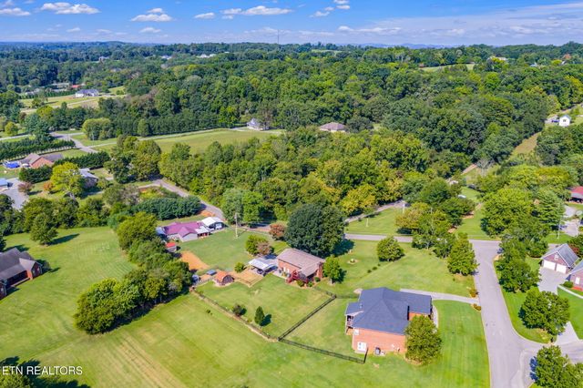 4322 Mint Rd, Maryville, TN 37803