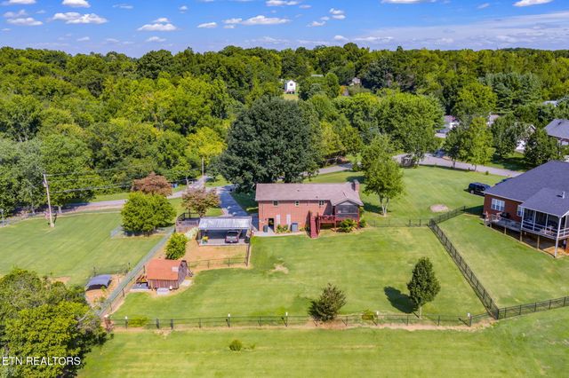 4322 Mint Rd, Maryville, TN 37803