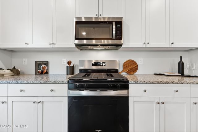203 Hallwood Drive, Pikeville, NC 27863