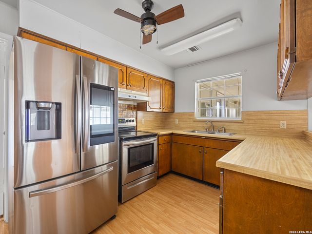 19749 State Highway 16 S, Von Ormy, TX 78073