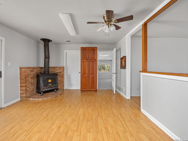 19749 State Highway 16 S, Von Ormy, TX 78073