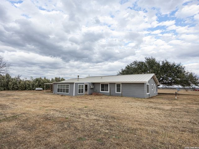 19749 State Highway 16 S, Von Ormy, TX 78073