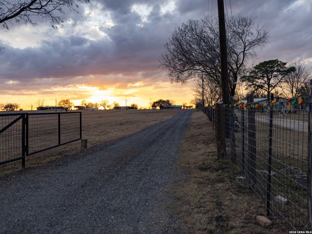 19749 State Highway 16 S, Von Ormy, TX 78073