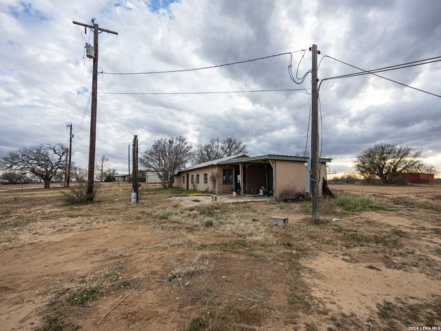 19749 State Highway 16 S, Von Ormy, TX 78073