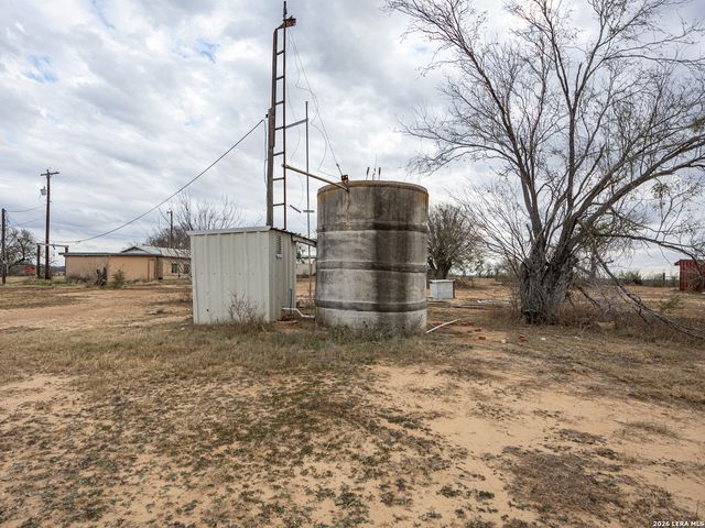 19749 State Highway 16 S, Von Ormy, TX 78073