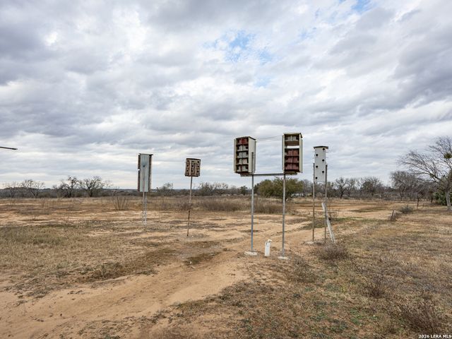 19749 State Highway 16 S, Von Ormy, TX 78073