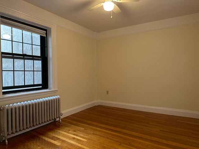 124 Bowdoin 97, Boston, MA 02108