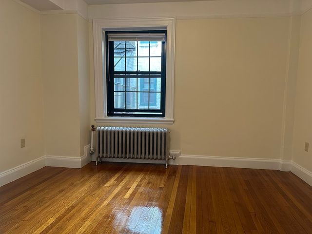 124 Bowdoin 97, Boston, MA 02108