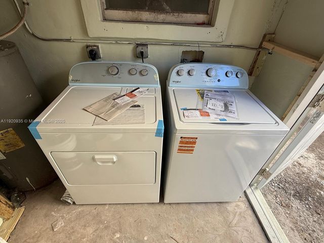 829 SW 3rd St, Miami, FL 33130