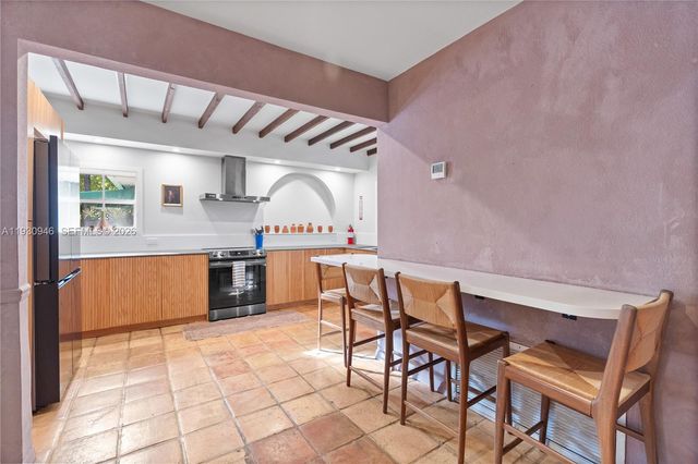 1344 Seabreeze Blvd, Fort Lauderdale, FL 33316