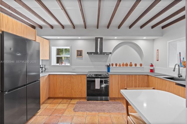 1344 Seabreeze Blvd, Fort Lauderdale, FL 33316