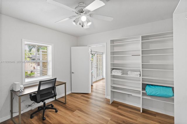 1344 Seabreeze Blvd, Fort Lauderdale, FL 33316