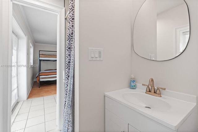 1344 Seabreeze Blvd, Fort Lauderdale, FL 33316