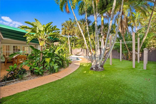 1344 Seabreeze Blvd, Fort Lauderdale, FL 33316