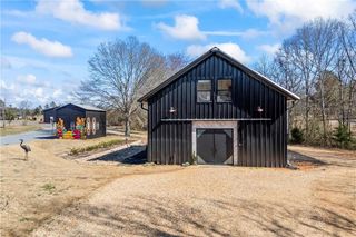 356 W Oak Grove NW Road, Adairsville, GA 30103