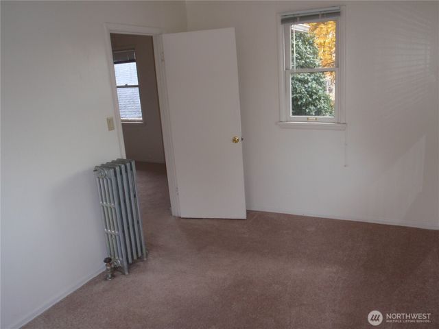 7329 15th Avenue NW, Seattle, WA 98107
