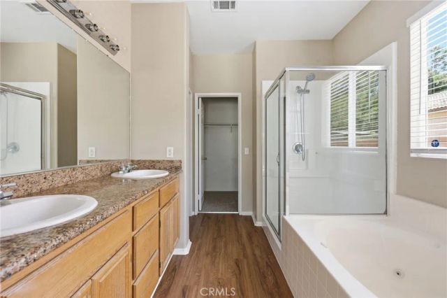 2011 Astor Court, Lancaster, CA 93536