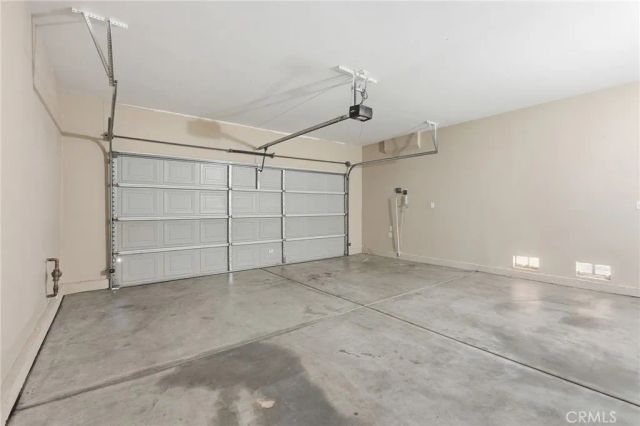 2011 Astor Court, Lancaster, CA 93536