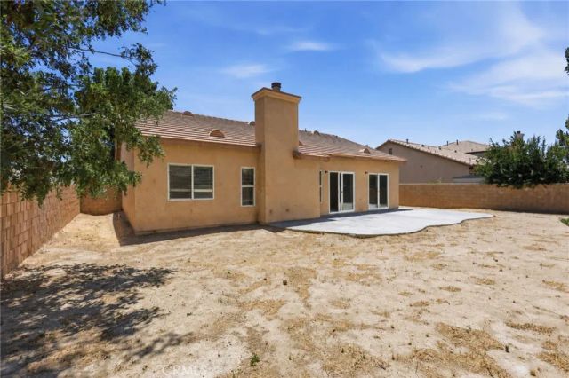 2011 Astor Court, Lancaster, CA 93536