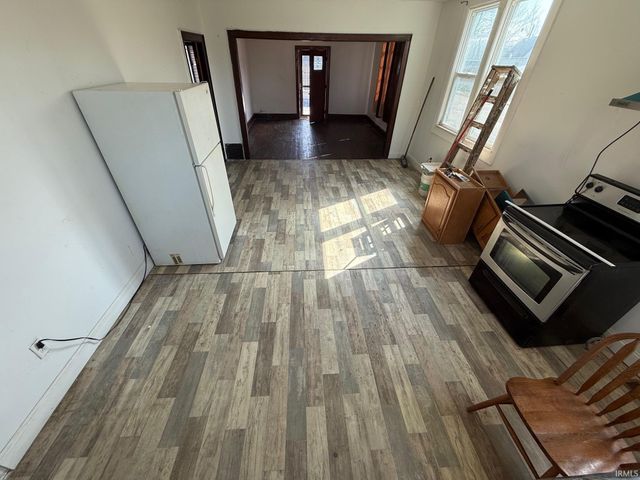 1019 S Bedford Avenue, Evansville, IN 47714