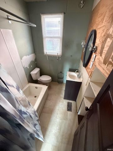 1019 S Bedford Avenue, Evansville, IN 47714