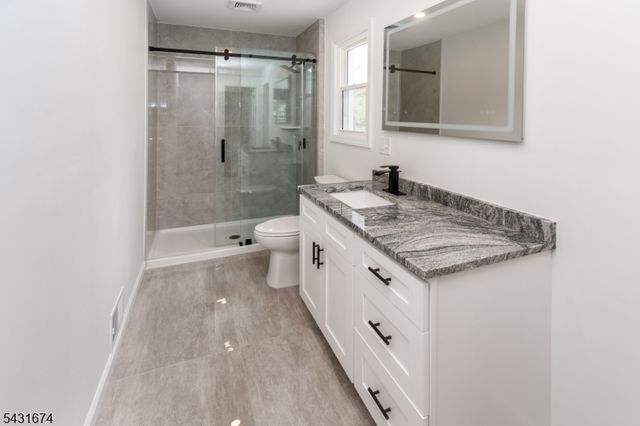 69 Fairmont Ave, Somerville Boro, NJ 08876