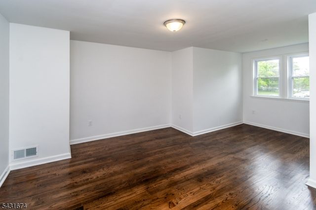 69 Fairmont Ave, Somerville Boro, NJ 08876