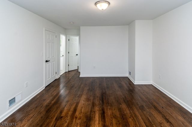 69 Fairmont Ave, Somerville Boro, NJ 08876